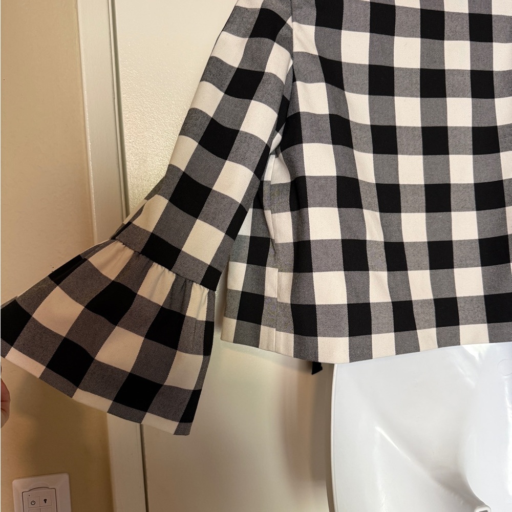 Chic Black and White Checkered Bomber Jacket - Picture 3 of 4